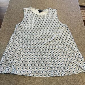 J. Jill Black and White Hexagon Tank Top